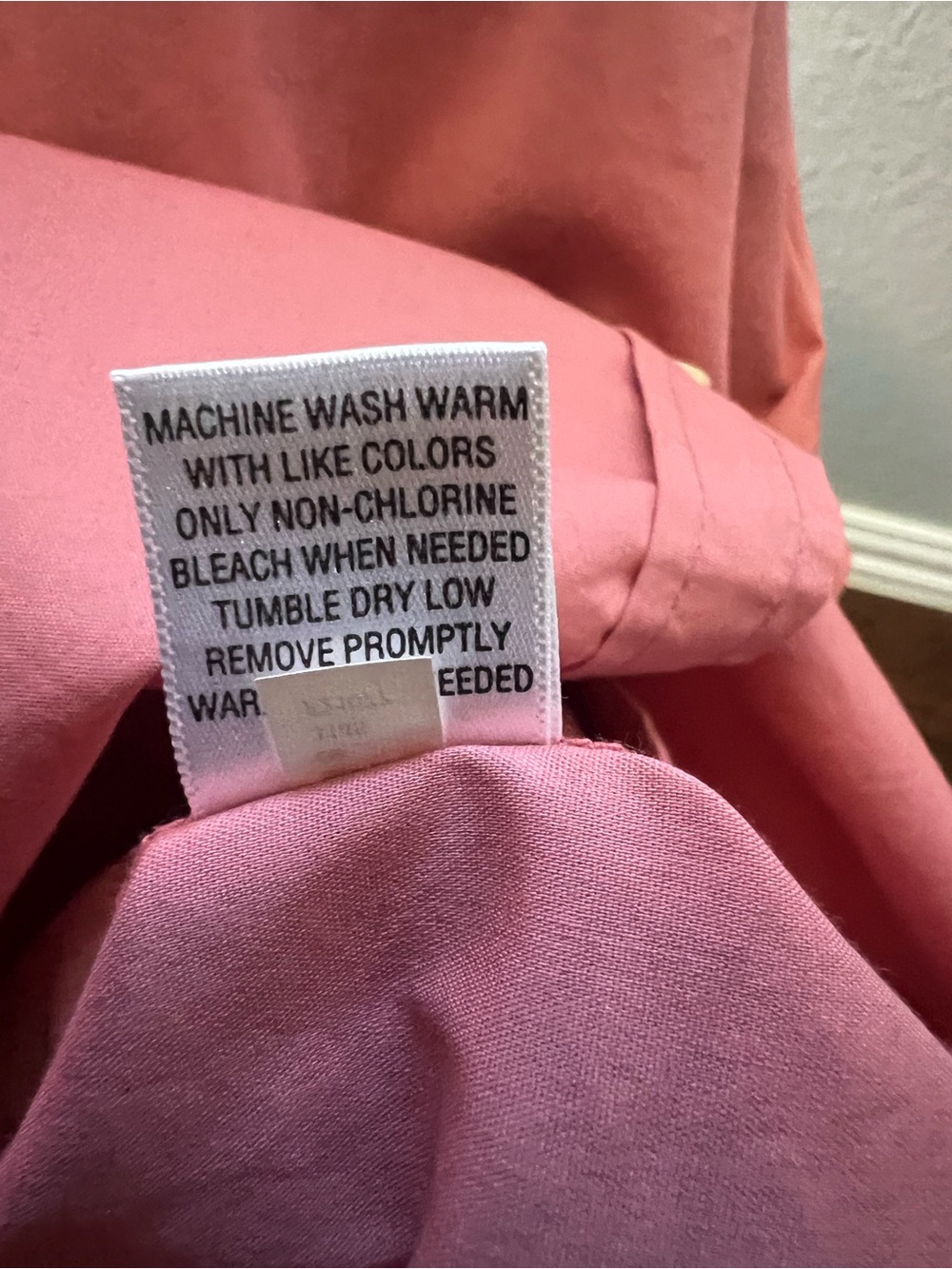 Merona Pink Button-Up Shirt 3/4 sleeve - Picture 5 of 9